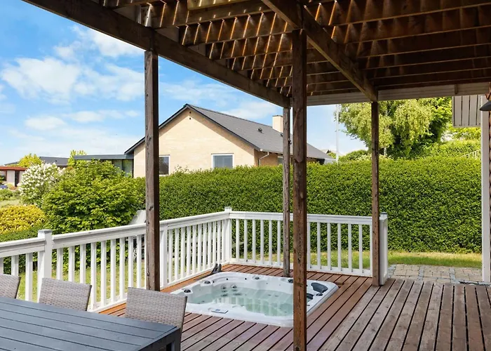 Semesterbostad Romy - 450m From The Sea By Interhome Bagenkop